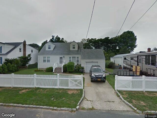 House image located at Lindenhurst, NY 11757