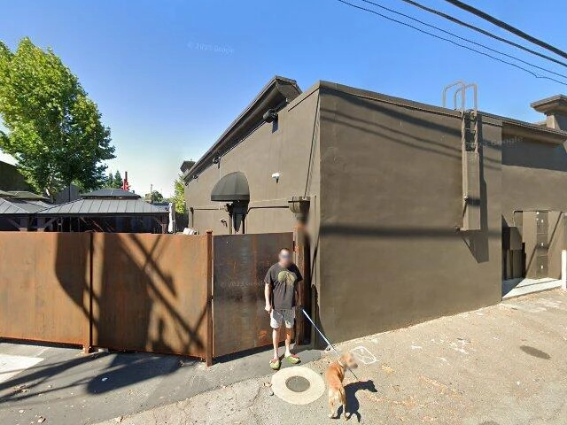 House image located at Redding, CA 96001