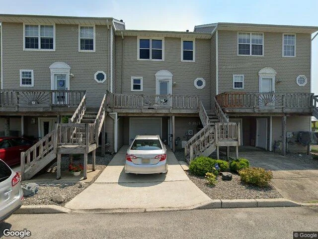 House image located at Tuckerton, NJ 08087