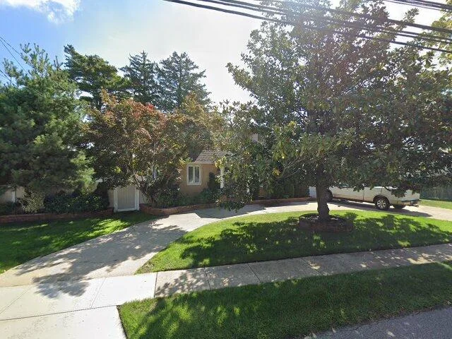 House image located at West Babylon, NY 11704