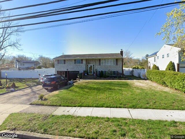 House image located at Commack, NY 11725