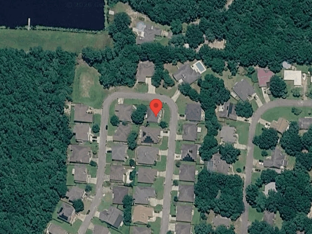 House image located at Crestview, FL 32539