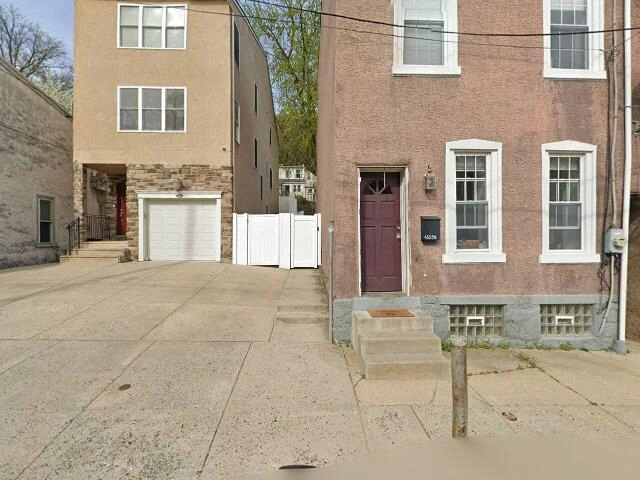 House image located at Philadelphia, PA 19127