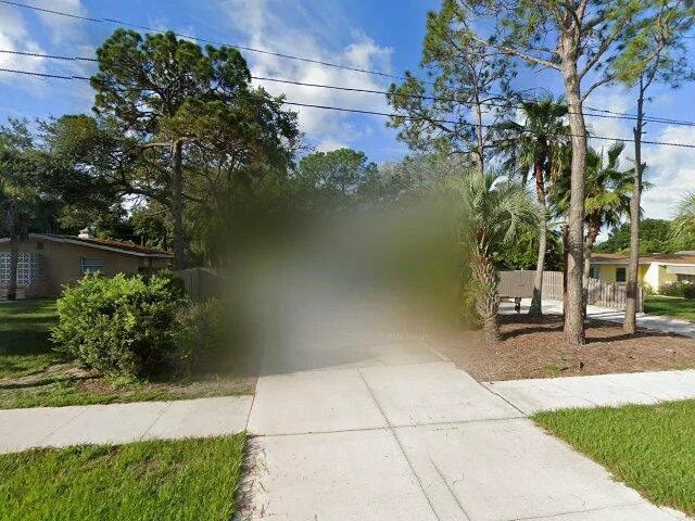 House image located at Largo, FL 33774