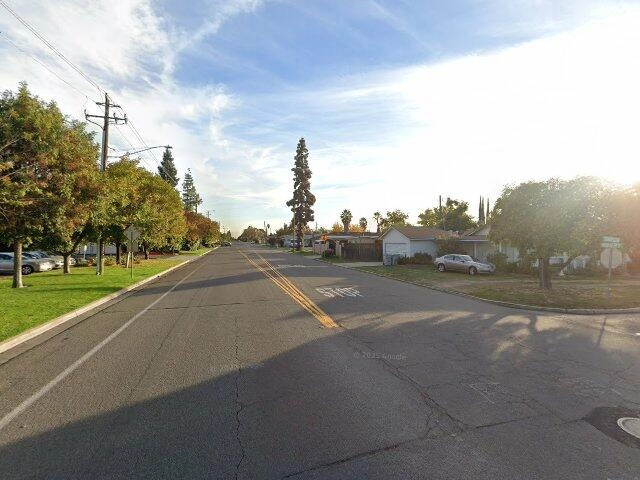 House image located at Fresno, CA 93727