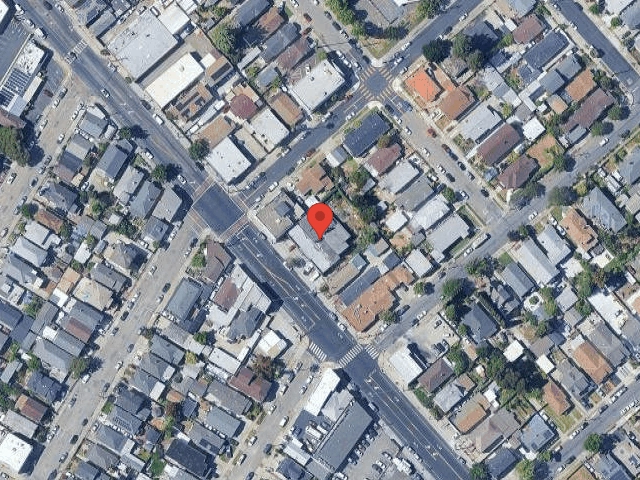 House image located at Oakland, CA 94601