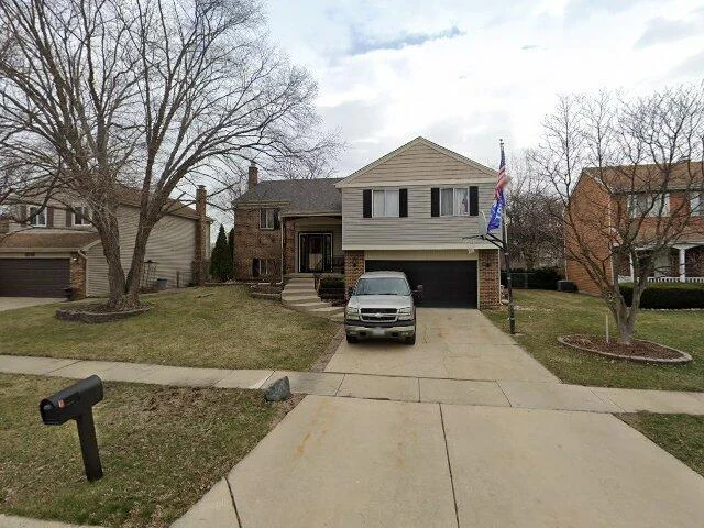 House image located at Bartlett, IL 60103