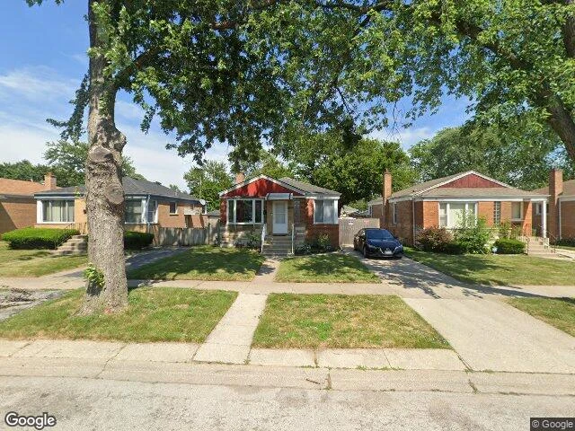 House image located at Dolton, IL 60419