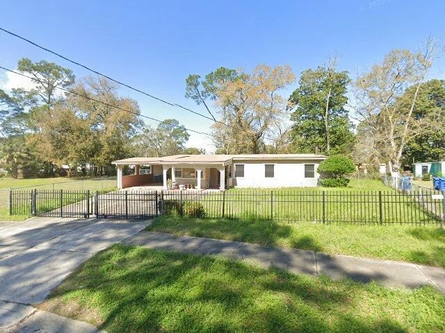 House image located at Jacksonville, FL 32209