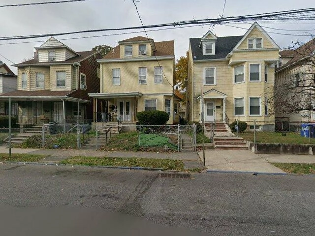 House image located at Paterson, NJ 07504