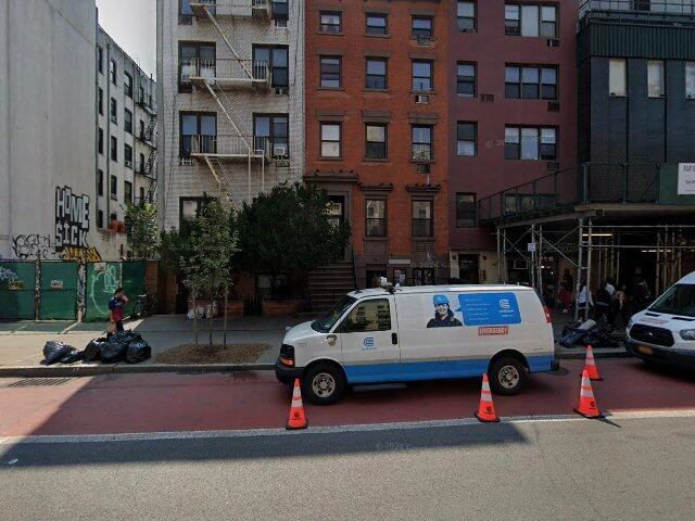 House image located at Eureka, CA 95501