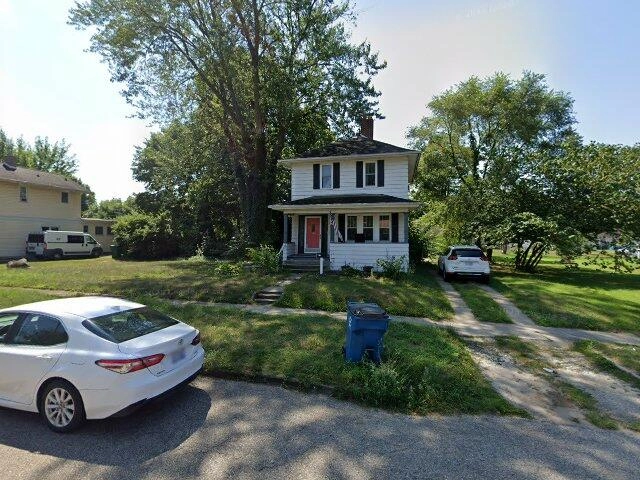 House image located at Niles, MI 49120