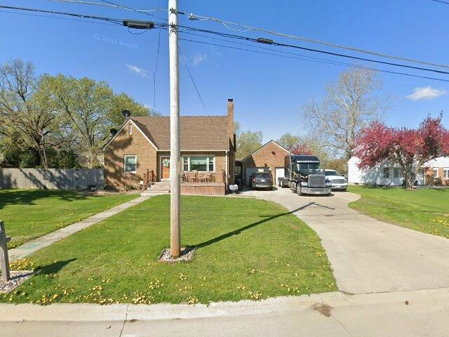 House image located at Newton, IA 50208