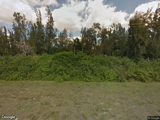 House image located at North Fort Myers, FL 33917