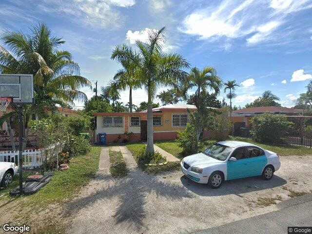 House image located at Miami, FL 33162