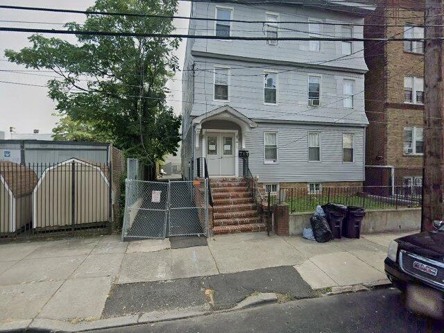 House image located at Newark, NJ 07112