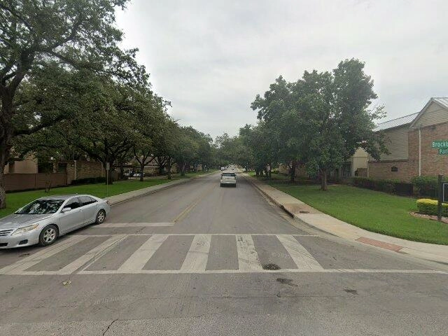 House image located at Hollywood, FL 33021