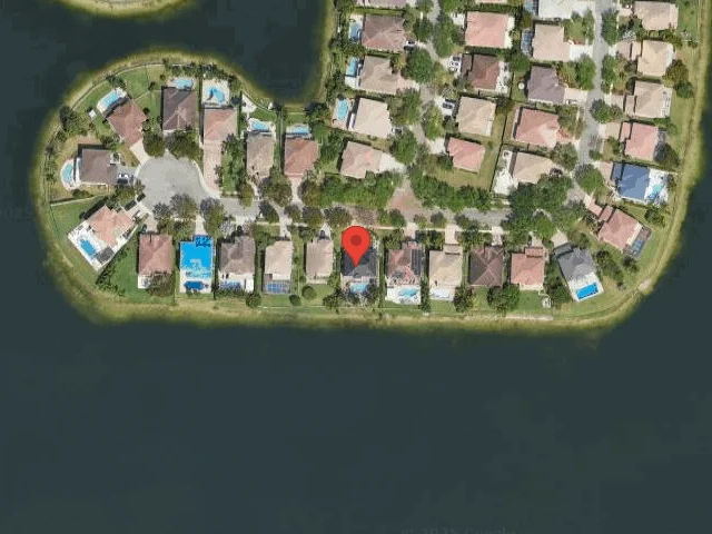 House image located at Hollywood, FL 33027