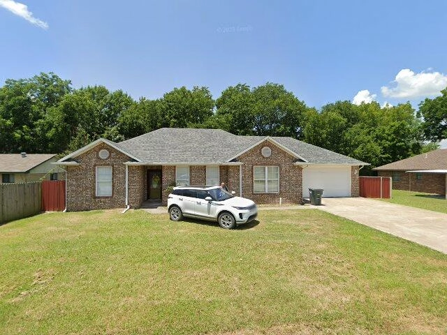 House image located at Kelso, WA 98626