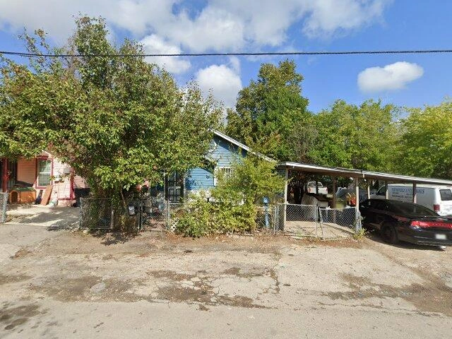 House image located at San Antonio, TX 78207