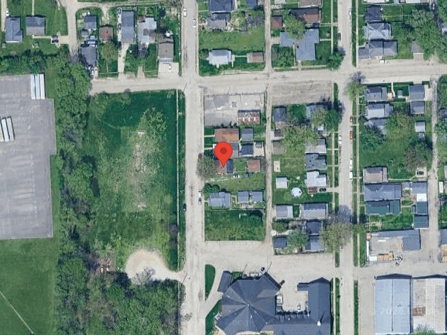 House image located at Indianapolis, IN 46221