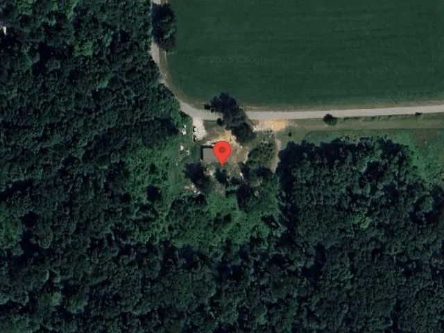 House image located at Pekin, IN 47165