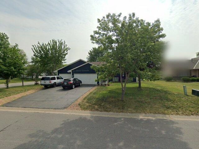 House image located at Saint Paul, MN 55124