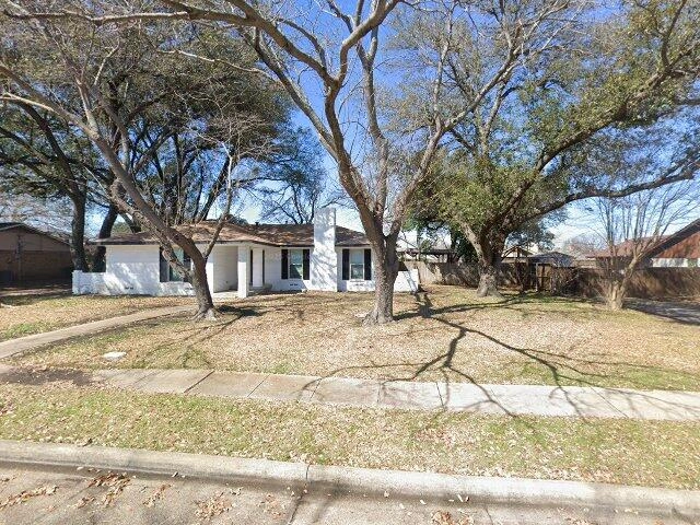 House image located at Dallas, TX 75228