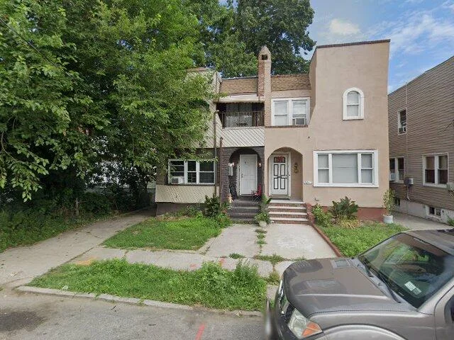 House image located at Saint Albans, NY 11412