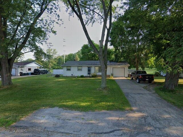 House image located at Saginaw, MI 48638