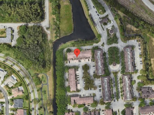 House image located at Hollywood, FL 33027