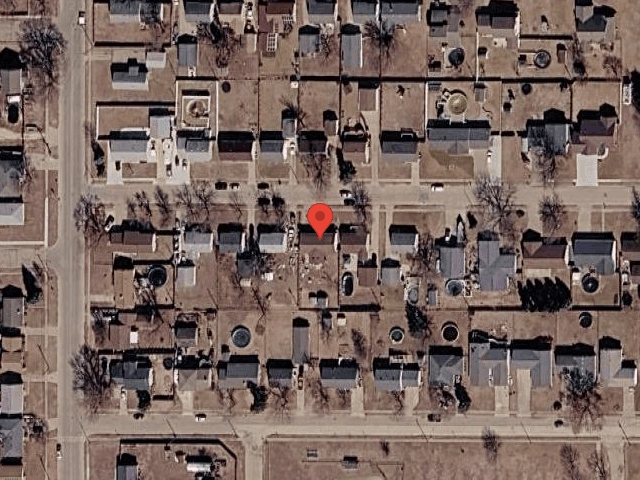 House image located at Camanche, IA 52730