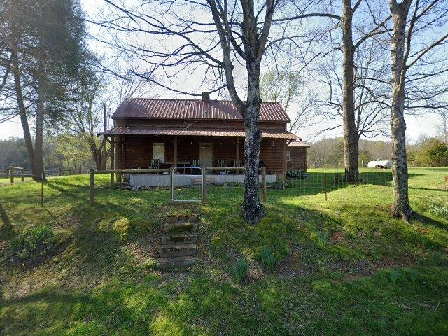 House image located at Tellico Plains, TN 37385