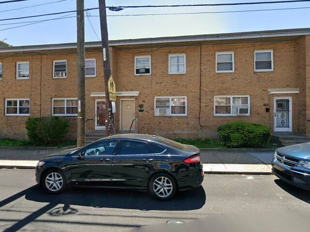 House image located at Tuskegee Institute, AL 36088