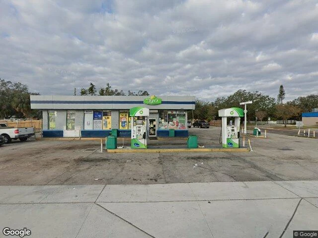 House image located at Saint Petersburg, FL 33711