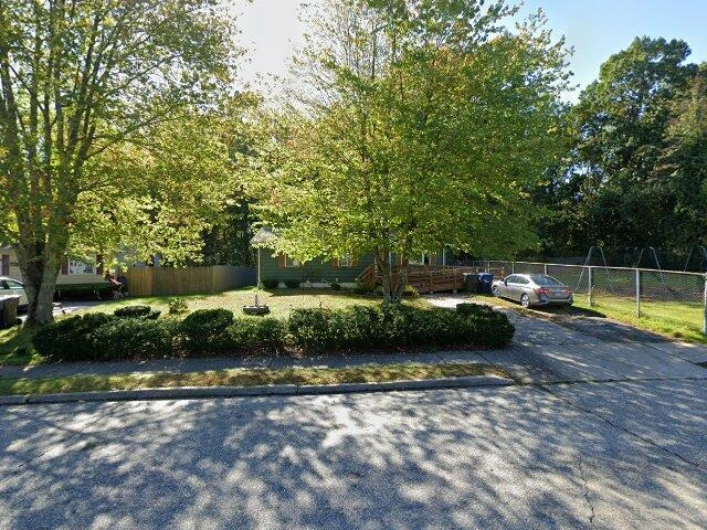 House image located at Willimantic, CT 06226