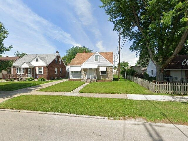 House image located at Oregon, OH 43616