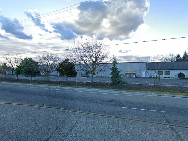 House image located at Parlier, CA 93648