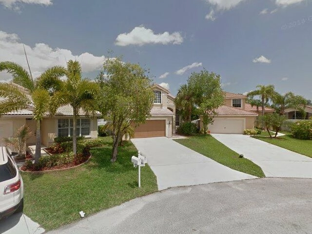 House image located at Hollywood, FL 33029