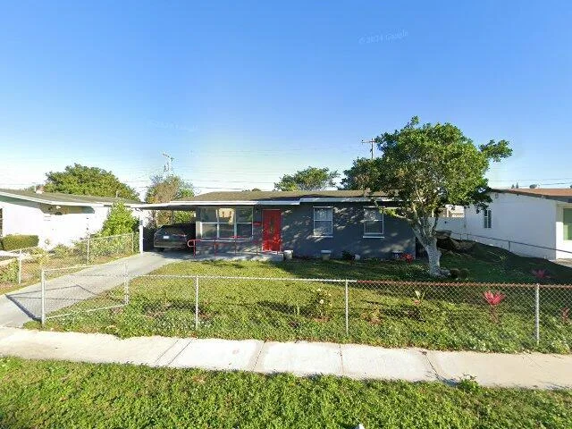 House image located at West Palm Beach, FL 33401