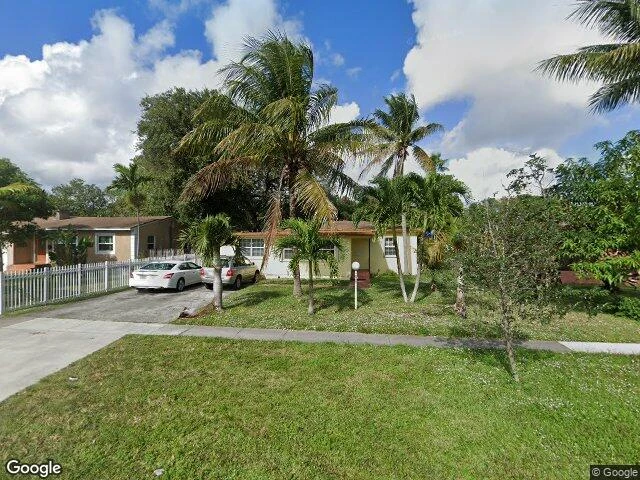 House image located at Miami, FL 33161