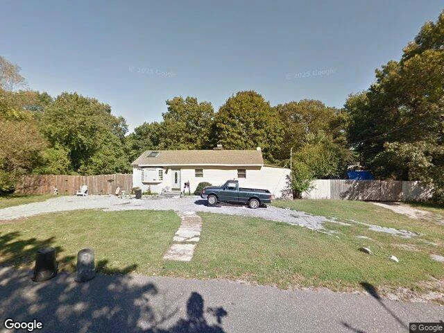 House image located at Bay Shore, NY 11706