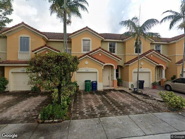 House image located at Miami, FL 33193