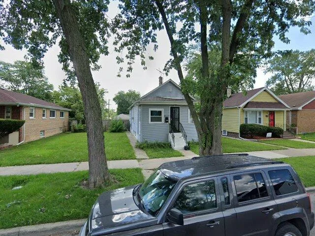 House image located at Riverdale, IL 60827