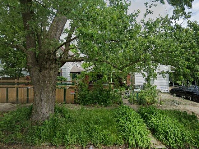 House image located at Indianapolis, IN 46201