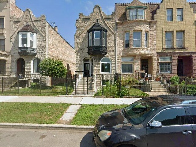 House image located at Chicago, IL 60653