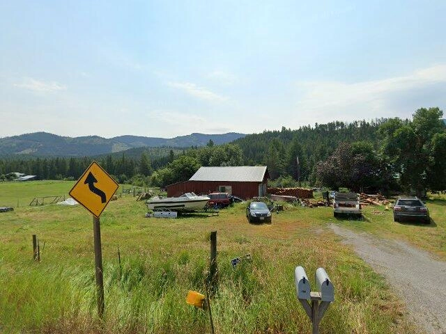 House image located at Addy, WA 99101