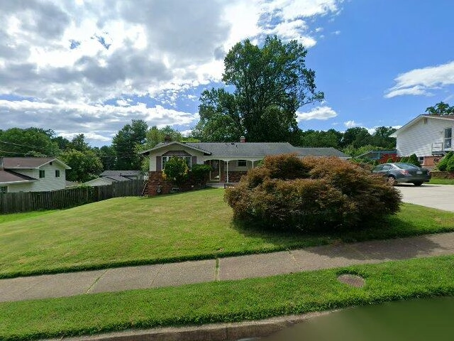 House image located at Annandale, VA 22003