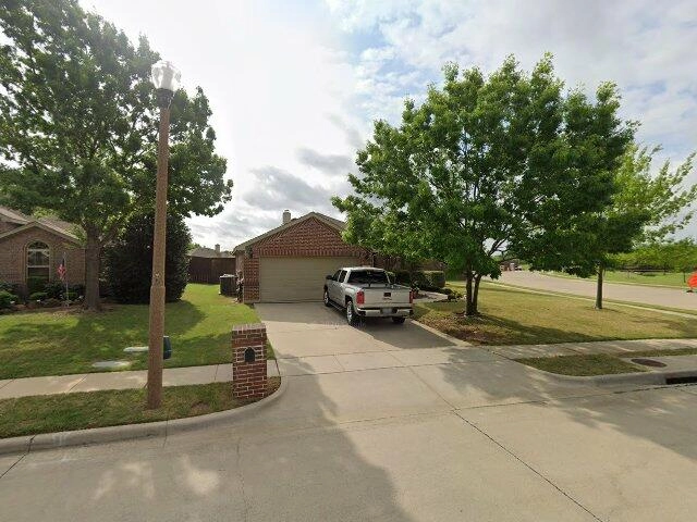 House image located at Denton, TX 76207