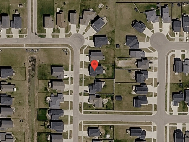 House image located at Newhall, IA 52315